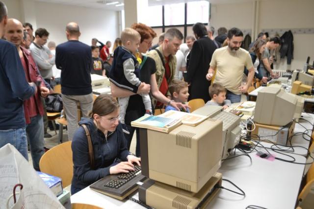 Izložba retro računara u Novom Sadu Foto: Dnevnik.rs