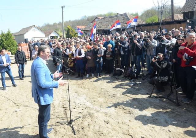 Predsednik Srbije Aleksandar Vučić u Žabarima Foto: Predsedništvo Srbije