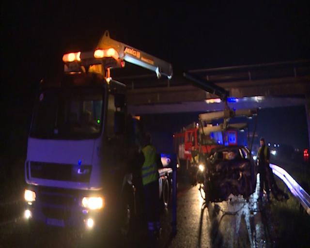 Nesreća na autoputu Beograd-Niš  Foto: Tanjug/video