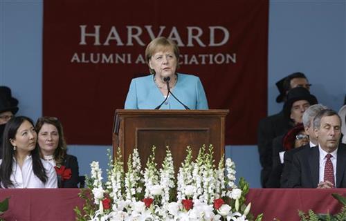 Merkel na Harvardu Foto: AP Photo/Steven Senne