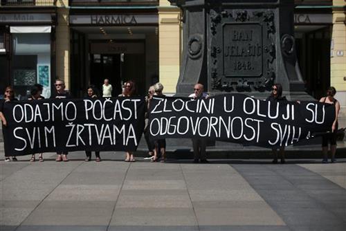 Inicijativa mladih za ljudska prava iz Srbije i Hrvatske Foto Tanjug/ Foto Hina/ Daniel Kasap