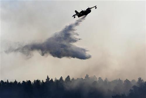  Požar na Eviji  Foto: AP Photo/Michael Varaklas