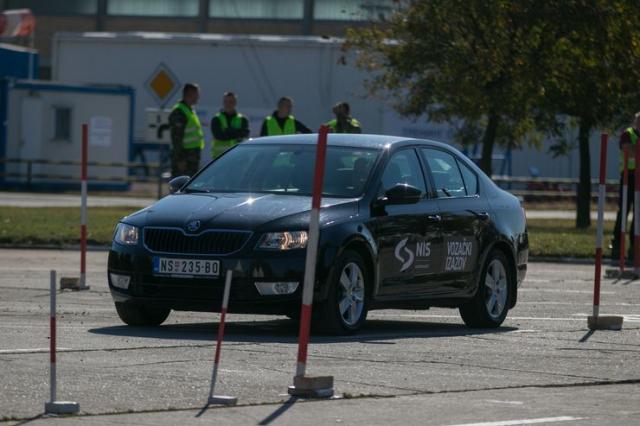 Takmičenje profesionalnih vozača NIS-a Foto: Dnevnik.rs