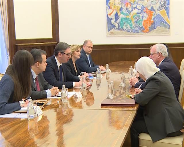 Predsednik Srbije Aleksandar Vučić i palestinski ministar inostranih poslova i dijaspore Rijad Al-Malki  Foto : Tanjug/video