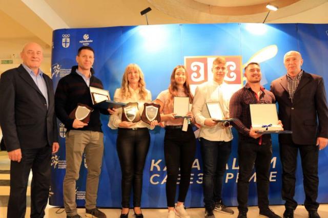 Nagrađeni kajakaši koji su obeležili prethodnu godinu Foto: Kajakaški savez Srbije