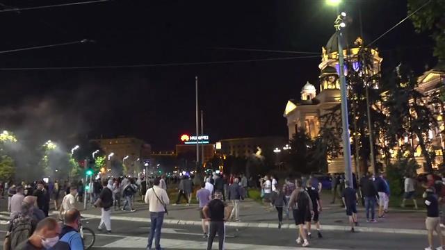 Protesti u Beogradu izpred Skupštine Srbije Foto: Tanjug/video