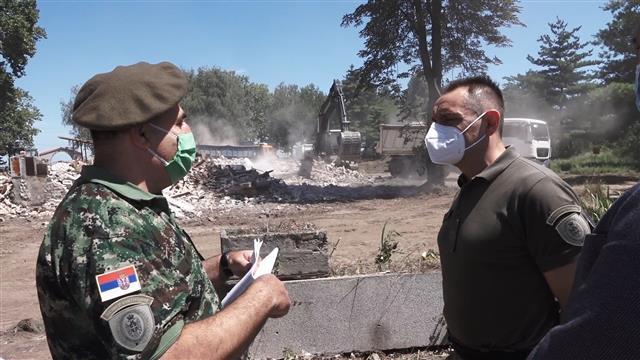 Ministar odbrane Aleksandar Vulin obišao pripremne radove za izgradnju kovid bolnice  Foto:Tanjug/video
