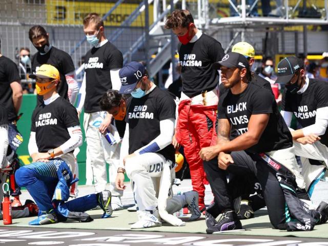 Vozači F1 različito dali podršku globalnoj borbi protiv rasizma  Foto: Youtube-printscreen