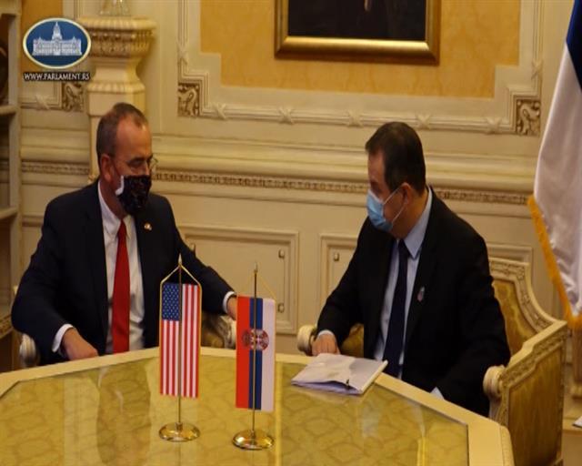 Predsednik Skupštine Srbije Ivica Dačić i američki ambasador Entoni Godfri Foto: Tanjug/video