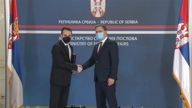 Selaković uručio diplome polaznicima Diplomatske akademije  Foto: Tanjug/video