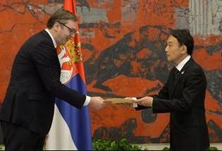 Vučić s novim ambasadorom Japana  Foto: Tanjug/video