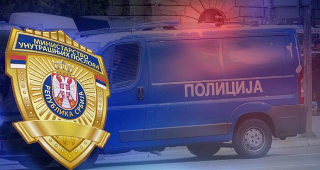 policija